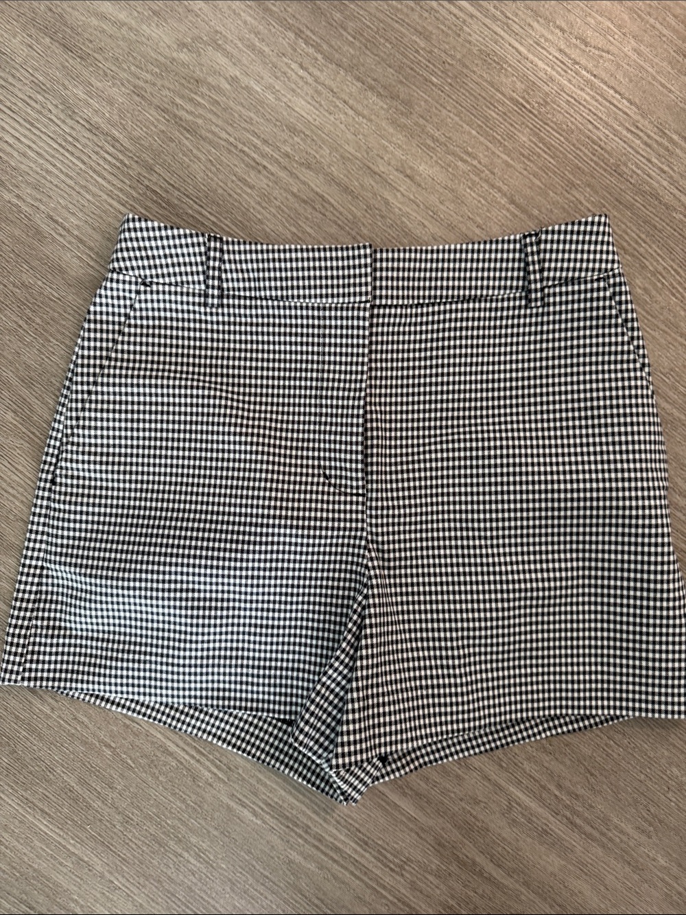 Express High Waisted Black & White Gingham Women’s Shorts